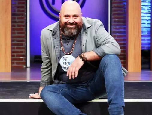 Somer Şef genç oyuncuyu öperken yakalandı - Resim: 6